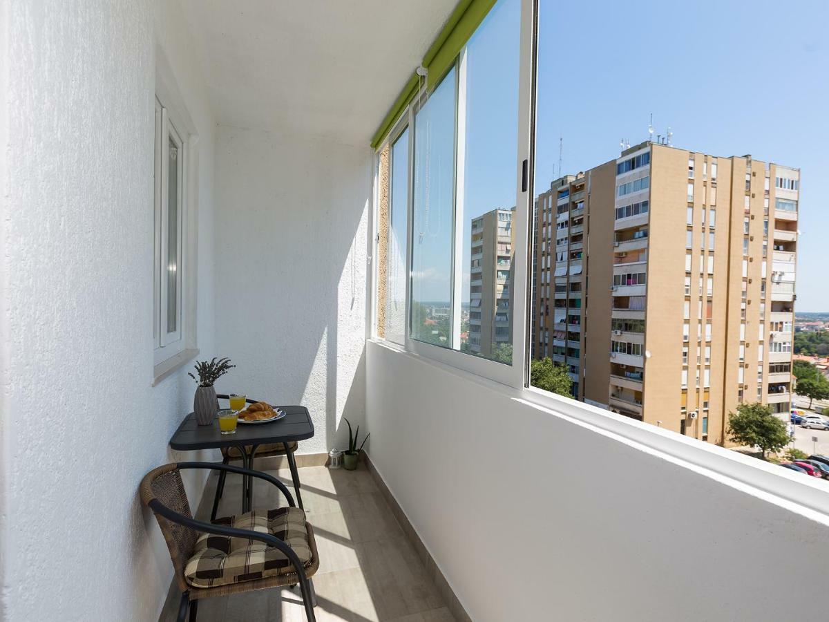 Apartment Lory'S Place Пула Экстерьер фото